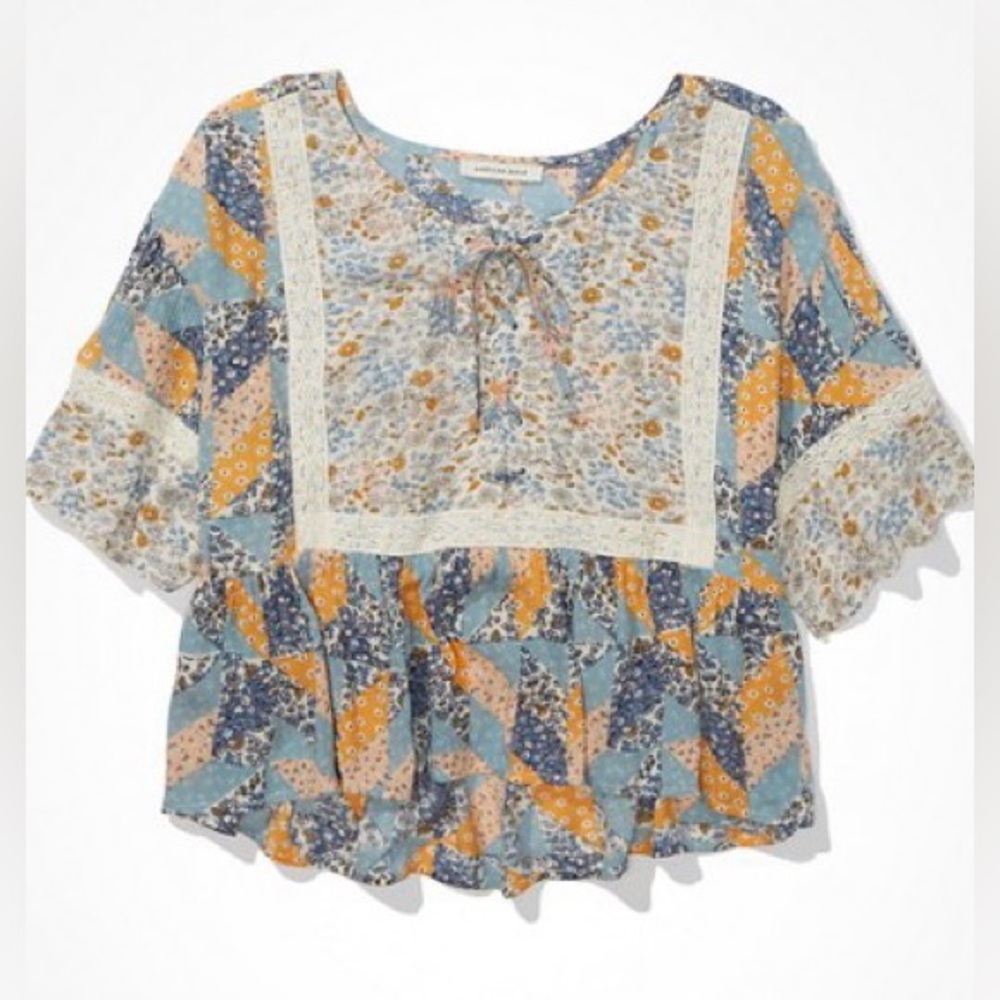 American Eagle flutter sleeve top